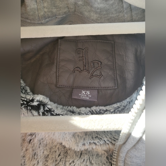 Leather jacket - Picture 7 of 7